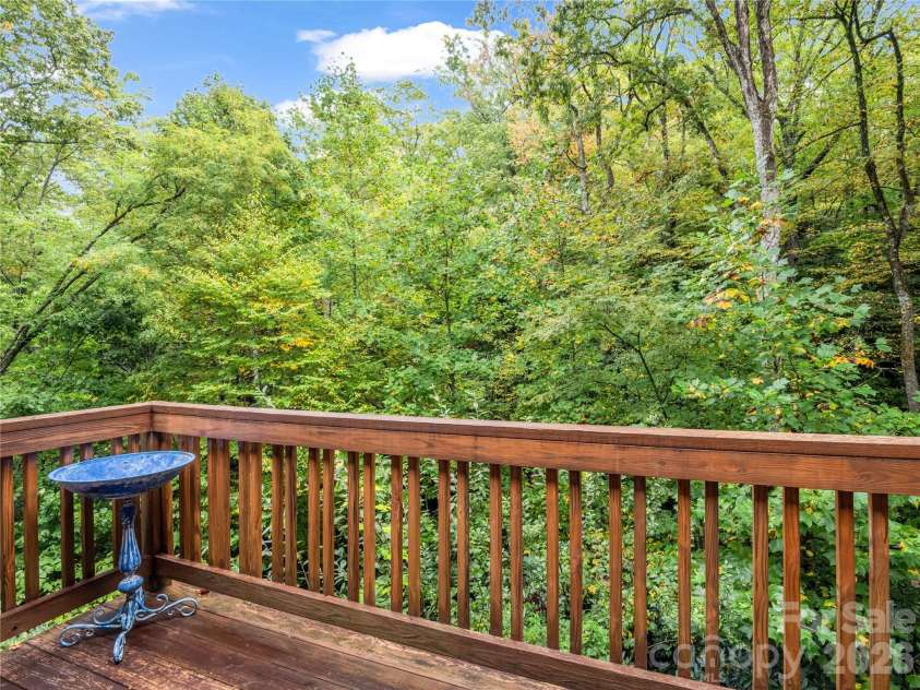 142 Winterview Trail, Hendersonville, NC 28739.  MLS# CAR4300750, YatesRealty ID 9056. Deck #1 off primary suite