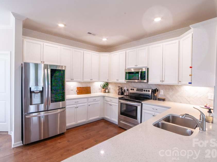 100 Linestowe Drive, Belmont, NC 28012.  MLS# CAR4342433, YatesRealty ID 9057. 