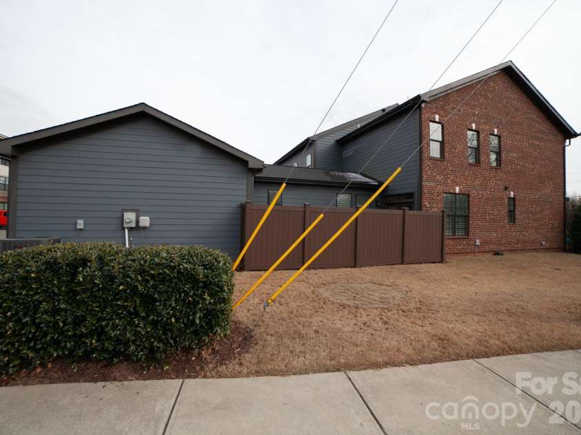 100 Linestowe Drive, Belmont, NC 28012.  MLS# CAR4342433, YatesRealty ID 9057. 