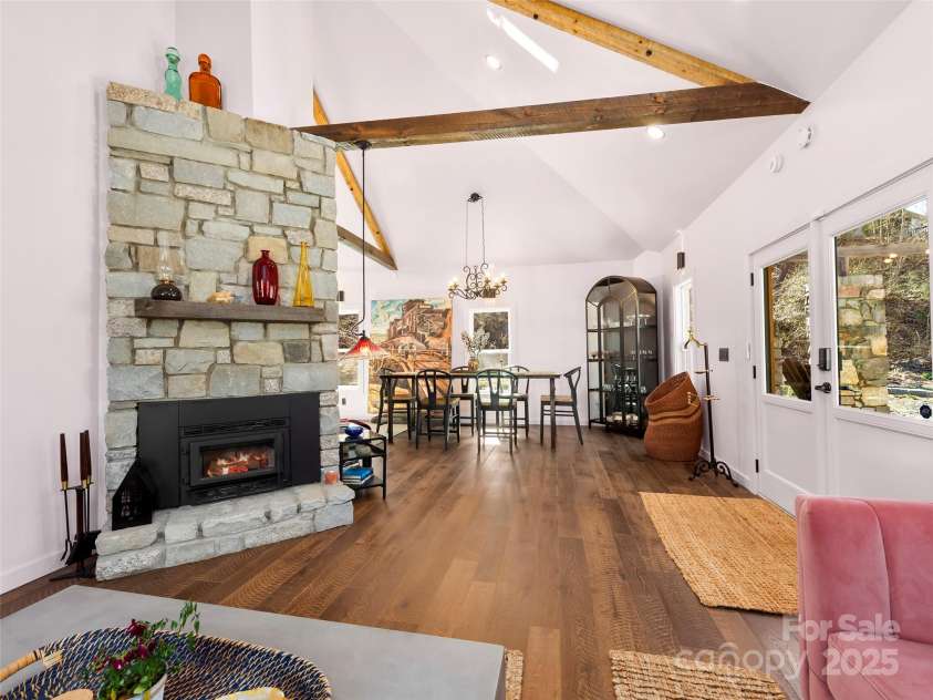 24 Old Leicester Highway, Asheville, NC 28804.  MLS# CAR4227055, YatesRealty ID 9057. 