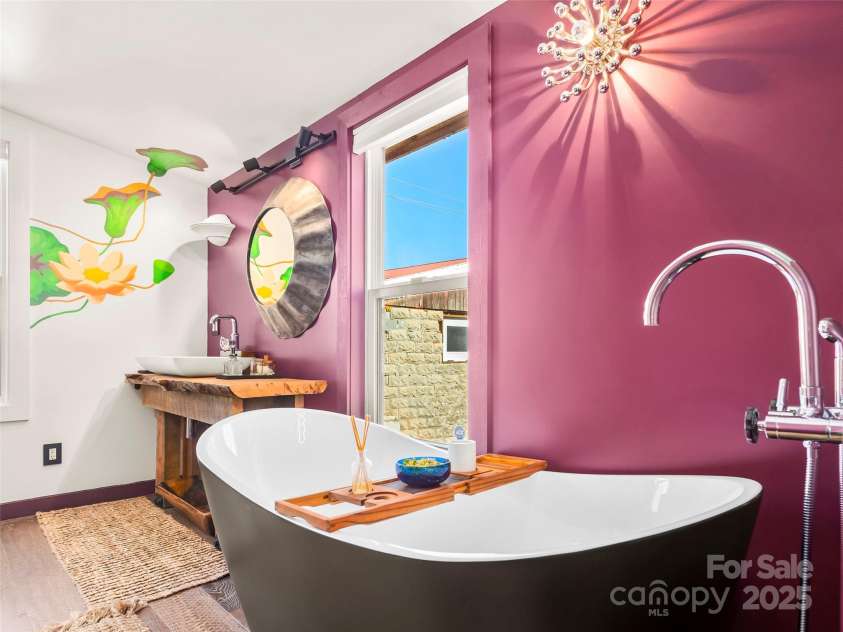 24 Old Leicester Highway, Asheville, NC 28804.  MLS# CAR4227055, YatesRealty ID 9057. 