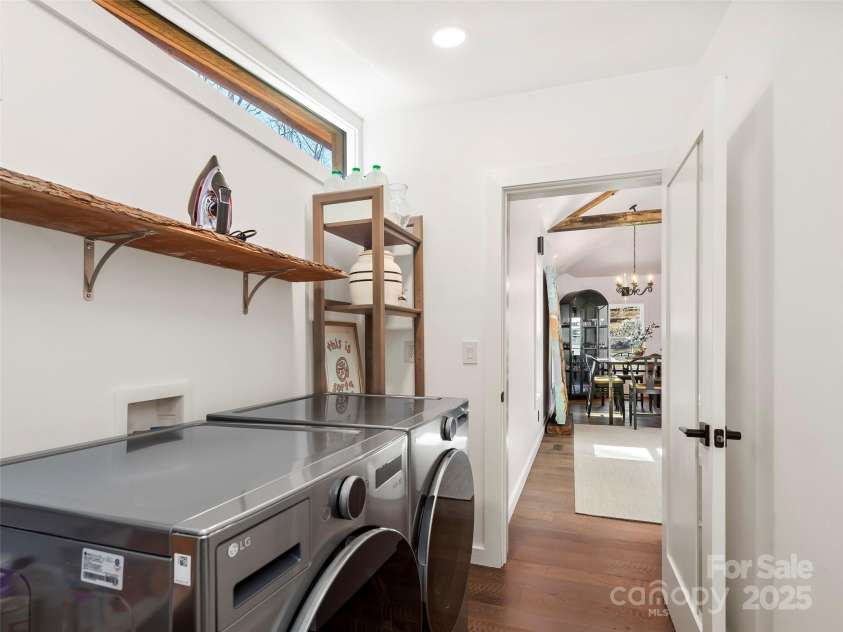 24 Old Leicester Highway, Asheville, NC 28804.  MLS# CAR4227055, YatesRealty ID 9057. 