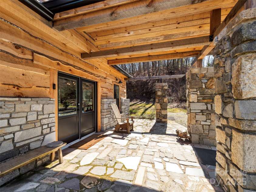 24 Old Leicester Highway, Asheville, NC 28804.  MLS# CAR4227055, YatesRealty ID 9057. 