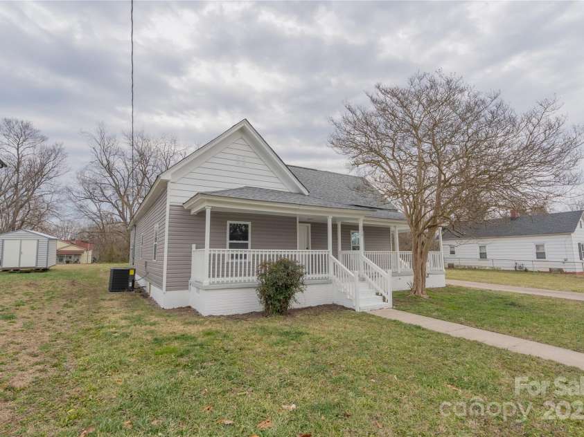 116 11th Street, Spencer, NC 28159.  MLS# CAR4228313, YatesRealty ID 9058. Front Left View