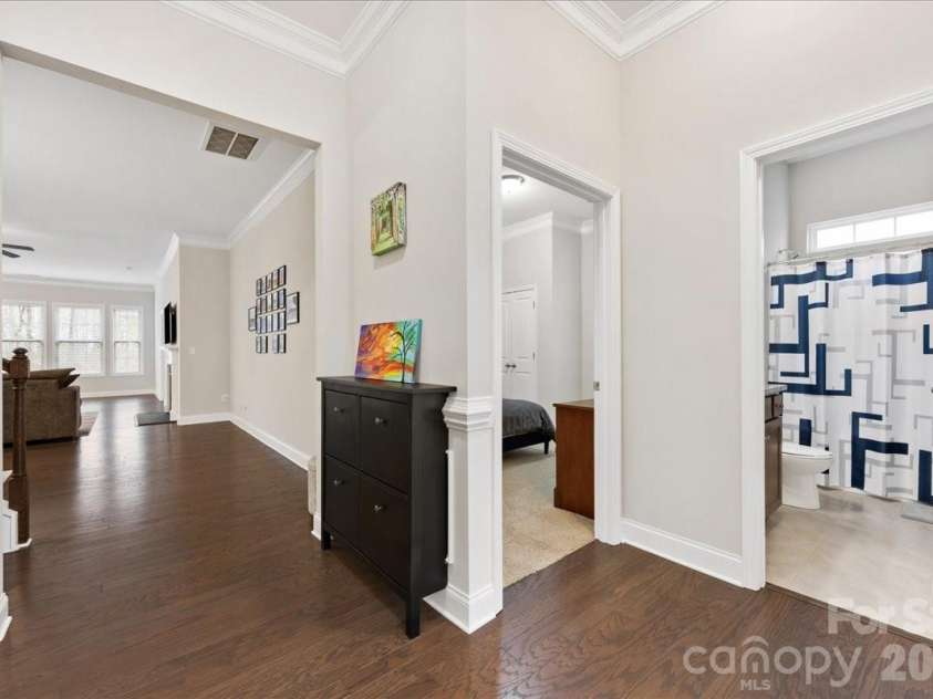 10619 Carver Falls Road, Charlotte, NC 28214.  MLS# CAR4346346, YatesRealty ID 9059. 