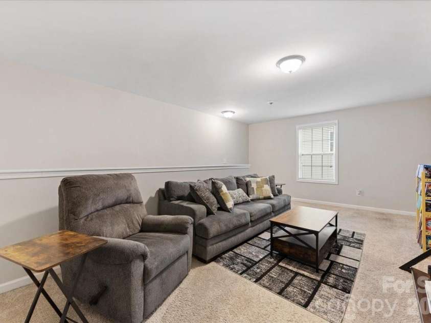 10619 Carver Falls Road, Charlotte, NC 28214.  MLS# CAR4346346, YatesRealty ID 9059. Loft/bonus/flex space.