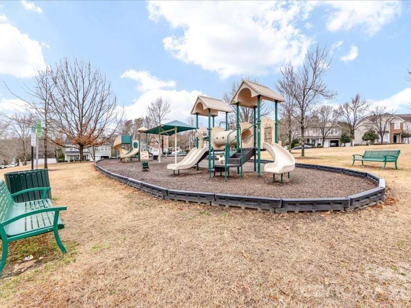 10619 Carver Falls Road, Charlotte, NC 28214.  MLS# CAR4346346, YatesRealty ID 9059. Multiple playgrounds and common areas throughout.