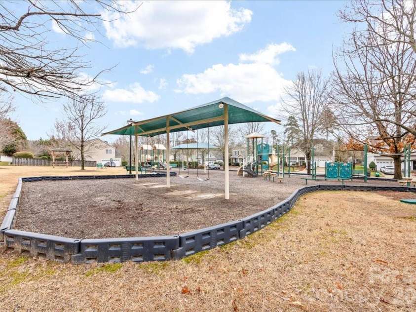 10619 Carver Falls Road, Charlotte, NC 28214.  MLS# CAR4346346, YatesRealty ID 9059. Multiple playgrounds and common areas throughout.