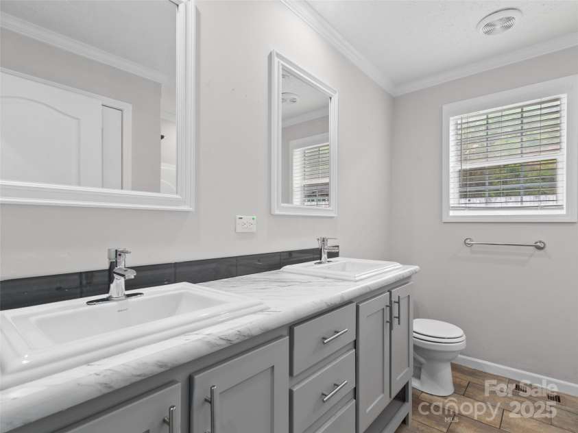 51 Blazing Trail, Waynesville, NC 28786.  MLS# CAR4251050, YatesRealty ID 9059. 