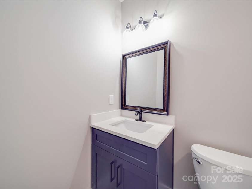 903 West End Avenue, Statesville, NC 28677.  MLS# CAR4225795, YatesRealty ID 9060. 