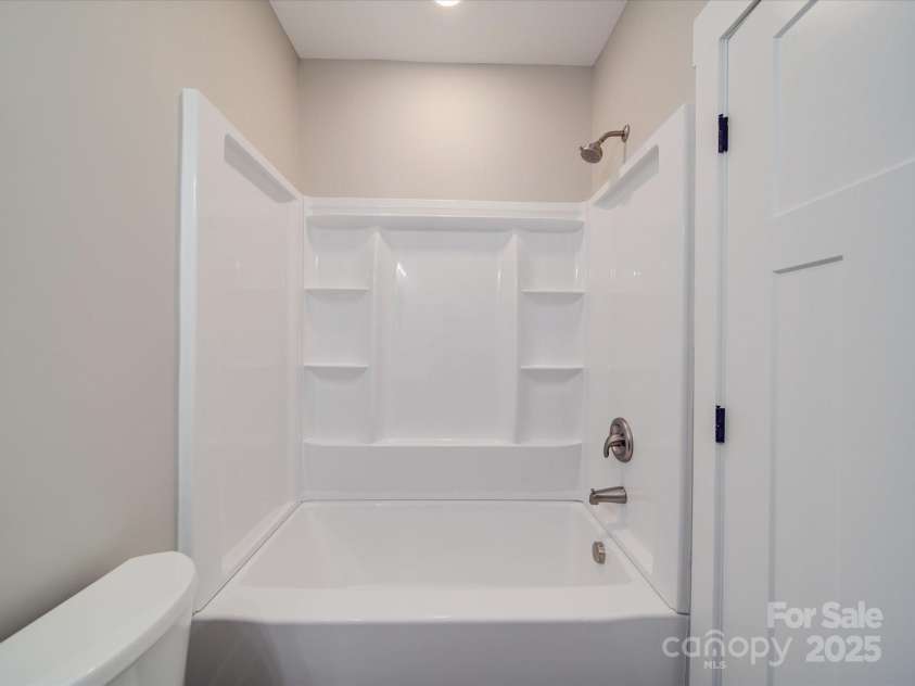 903 West End Avenue, Statesville, NC 28677.  MLS# CAR4225795, YatesRealty ID 9060. 