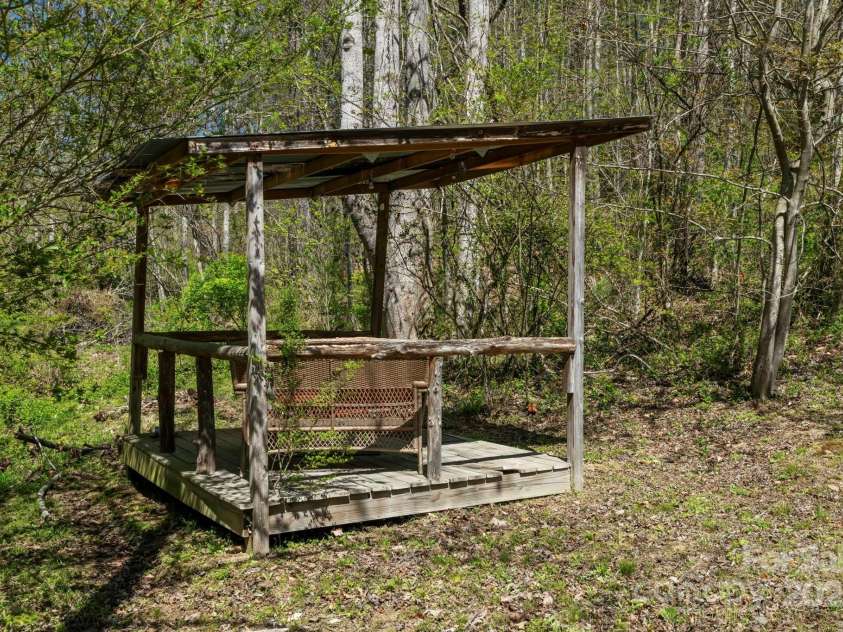 111 Moonlight Pines Trail, Asheville, NC 28804.  MLS# CAR4251368, YatesRealty ID 9062. 