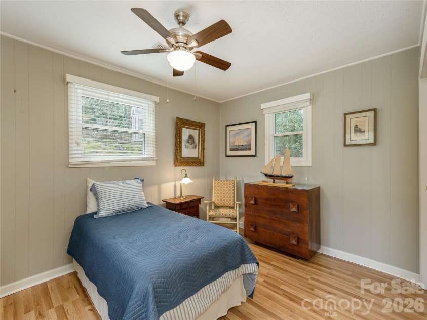 54 Bear Rock Loop Road, Hendersonville, NC 28739.  MLS# CAR4361191, YatesRealty ID 9062. Guest Bedroom