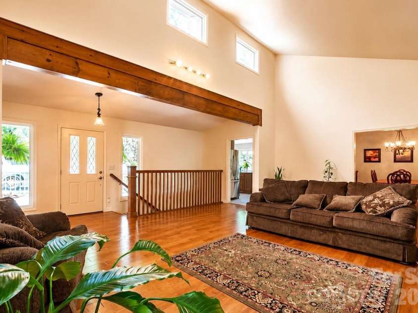 97 Ballantree Drive, Asheville, NC 28803.  MLS# CAR4231911, YatesRealty ID 9063. Spacious open-concept main floor