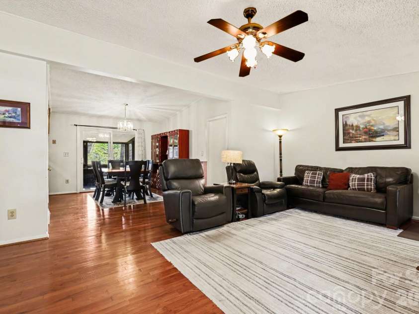 109 Old Bridge Court, Gastonia, NC 28056.  MLS# CAR4355265, YatesRealty ID 9065. 
