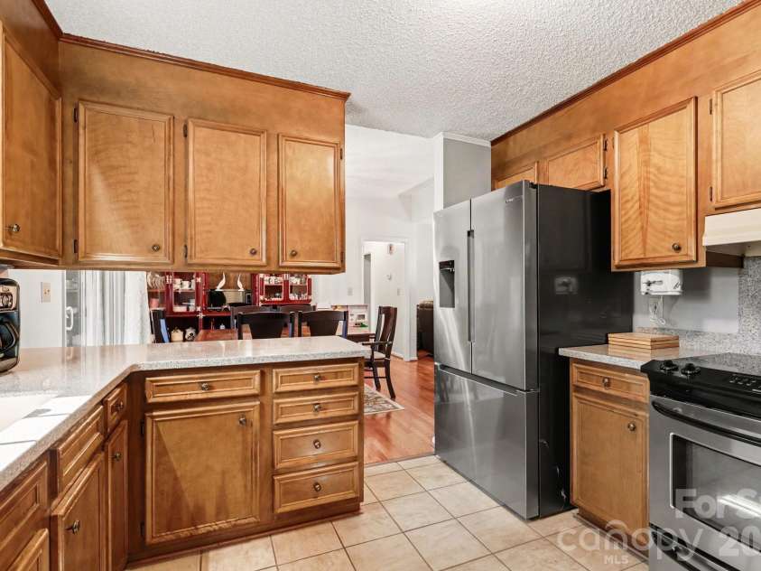109 Old Bridge Court, Gastonia, NC 28056.  MLS# CAR4355265, YatesRealty ID 9065. 
