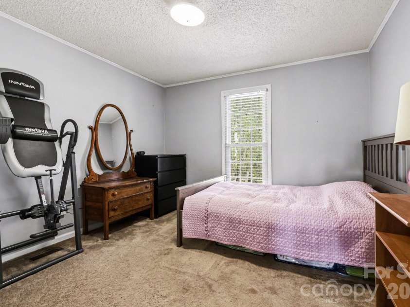 109 Old Bridge Court, Gastonia, NC 28056.  MLS# CAR4355265, YatesRealty ID 9065. 