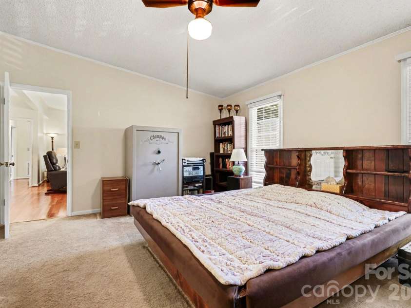 109 Old Bridge Court, Gastonia, NC 28056.  MLS# CAR4355265, YatesRealty ID 9065. 