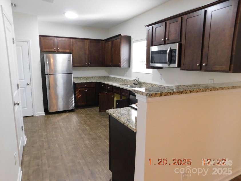 274 Village Creek Way, Salisbury, NC 28147.  MLS# CAR4208177, YatesRealty ID 9067. 