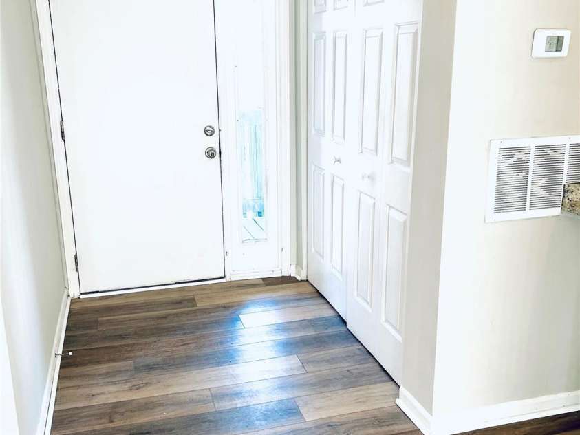 10933 Harrowfield Road, Charlotte, NC 28226.  MLS# CAR4219450, YatesRealty ID 9068. 