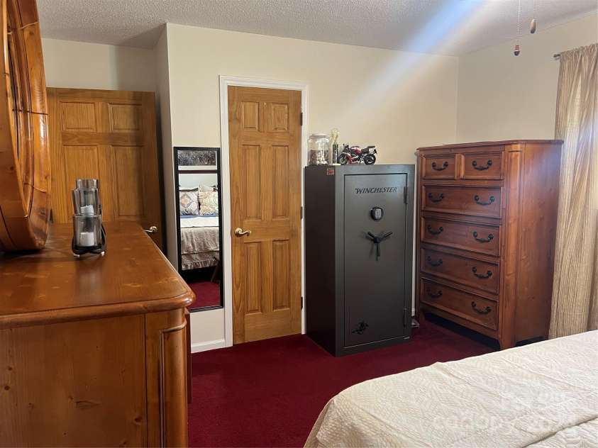 4040 Angus Drive, Gastonia, NC 28056.  MLS# CAR4181628, YatesRealty ID 9069. 