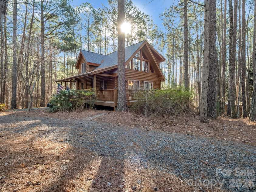 907 Hidden Lake Parkway, Nebo, NC 28761.  MLS# CAR4360201, YatesRealty ID 9069. 