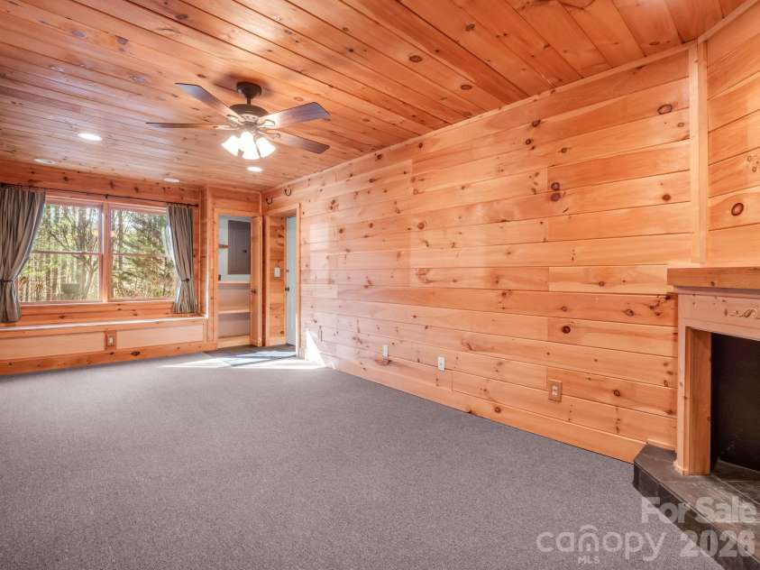 907 Hidden Lake Parkway, Nebo, NC 28761.  MLS# CAR4360201, YatesRealty ID 9069. 
