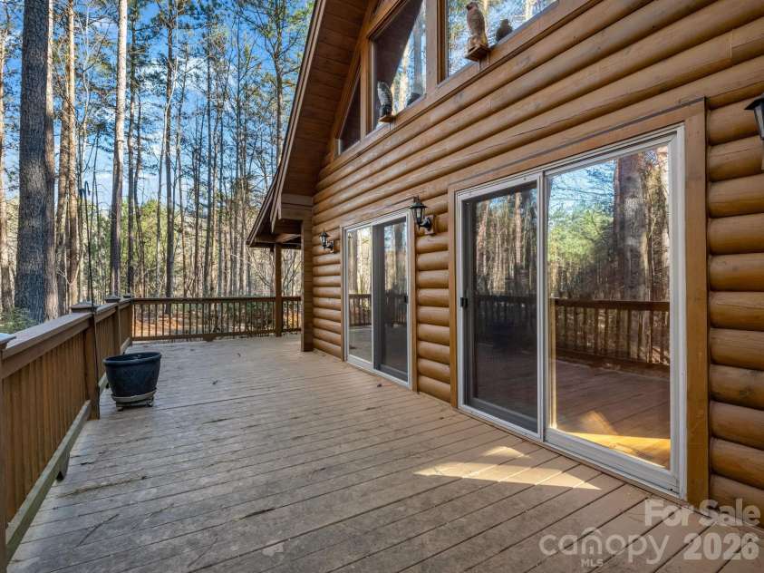 907 Hidden Lake Parkway, Nebo, NC 28761.  MLS# CAR4360201, YatesRealty ID 9069. 