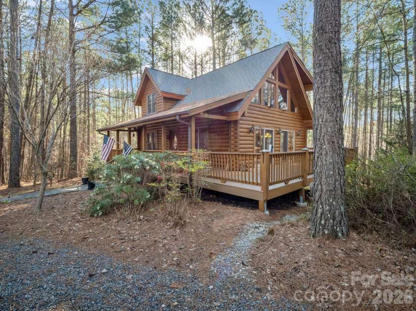 907 Hidden Lake Parkway, Nebo, NC 28761.  MLS# CAR4360201, YatesRealty ID 9069. 