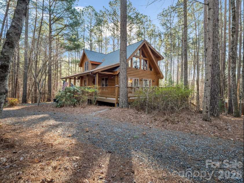 907 Hidden Lake Parkway, Nebo, NC 28761.  MLS# CAR4360201, YatesRealty ID 9069. 