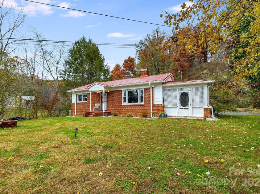 2896 Old Mars Hill Highway, Weaverville, NC 28787.  MLS# CAR4318518, YatesRealty ID 907. 