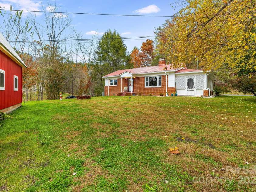2896 Old Mars Hill Highway, Weaverville, NC 28787.  MLS# CAR4318518, YatesRealty ID 907. 