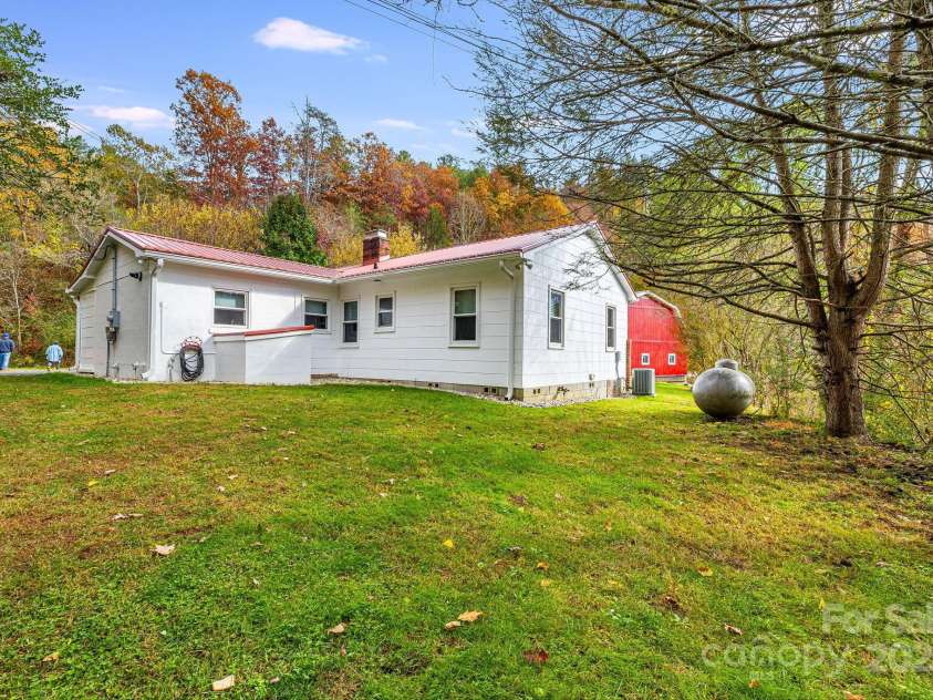 2896 Old Mars Hill Highway, Weaverville, NC 28787.  MLS# CAR4318518, YatesRealty ID 907. 