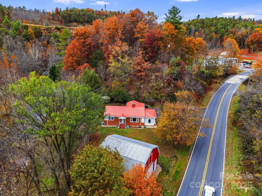 2896 Old Mars Hill Highway, Weaverville, NC 28787.  MLS# CAR4318518, YatesRealty ID 907. 