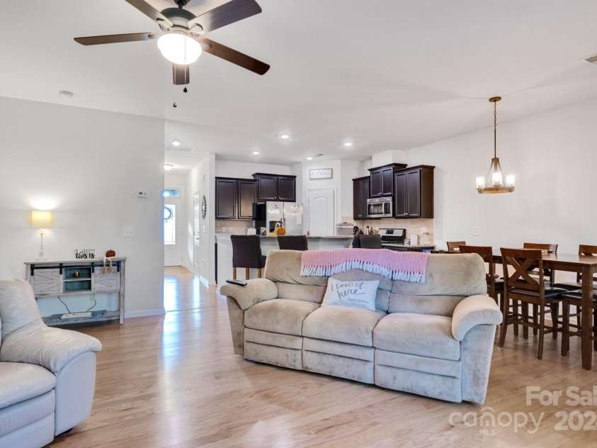 5015 Mockernut Lane, Indian Land, SC 29707.  MLS# CAR4189183, YatesRealty ID 907. 