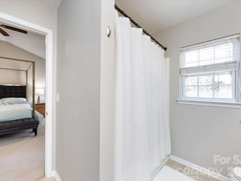 12003 Stratfield Place Circle, Pineville, NC 28134.  MLS# CAR4343150, YatesRealty ID 9070. 
