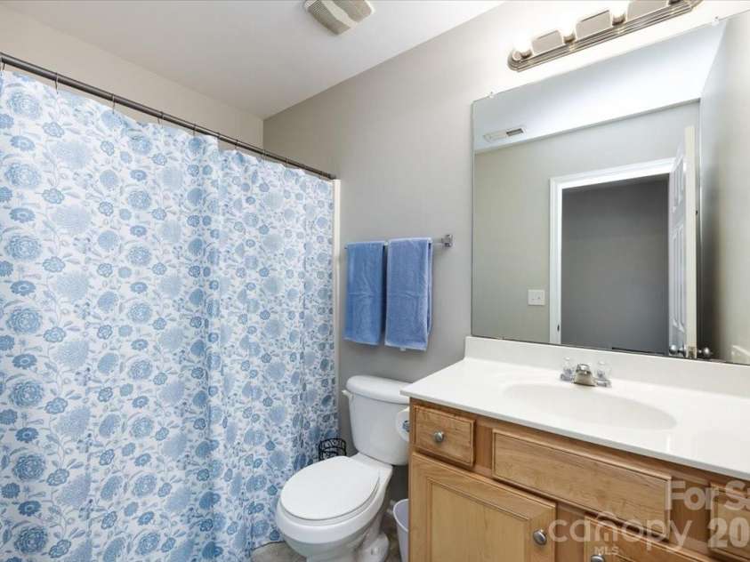 12003 Stratfield Place Circle, Pineville, NC 28134.  MLS# CAR4343150, YatesRealty ID 9070. 