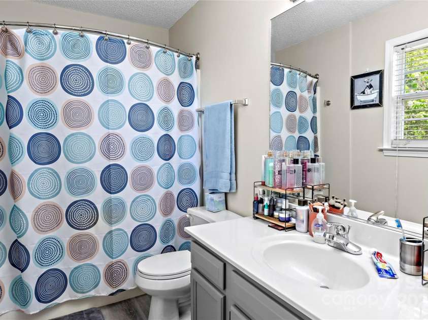 436 Arnold Road, Lexington, NC 27295.  MLS# CAR4243719, YatesRealty ID 9071. 