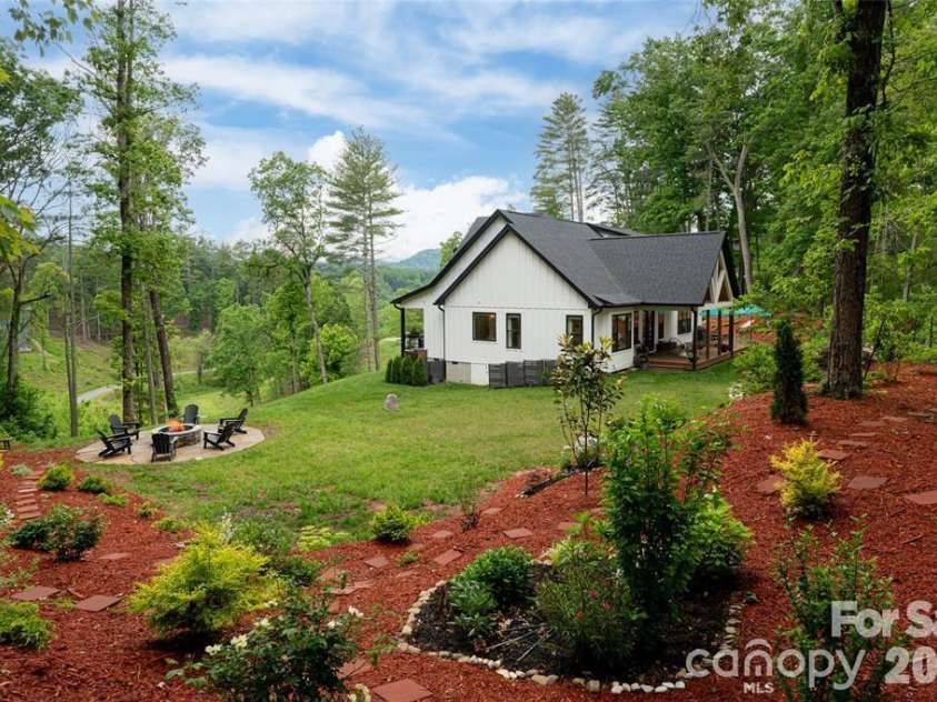 99 Timber Ridge Circle, Leicester, NC 28748.  MLS# CAR4364213, YatesRealty ID 9071. 