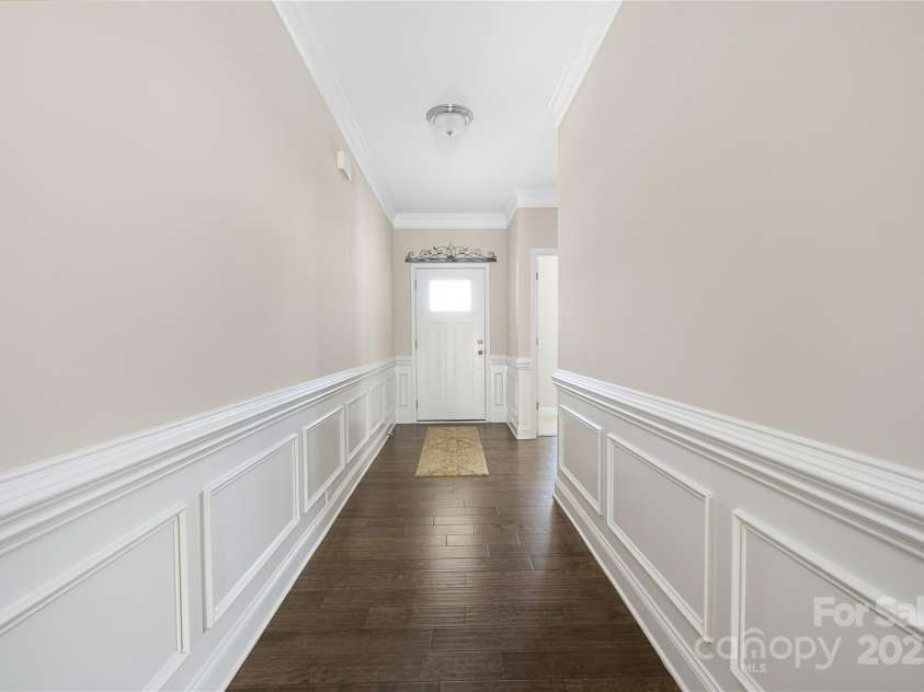 106 Chase Water Drive, Mooresville, NC 28117.  MLS# CAR4223269, YatesRealty ID 9072. 