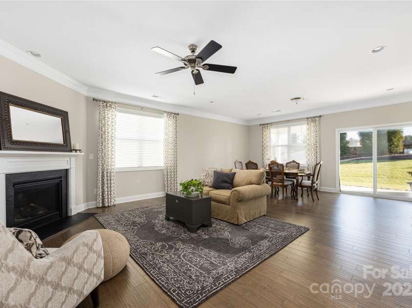 106 Chase Water Drive, Mooresville, NC 28117.  MLS# CAR4223269, YatesRealty ID 9072. 