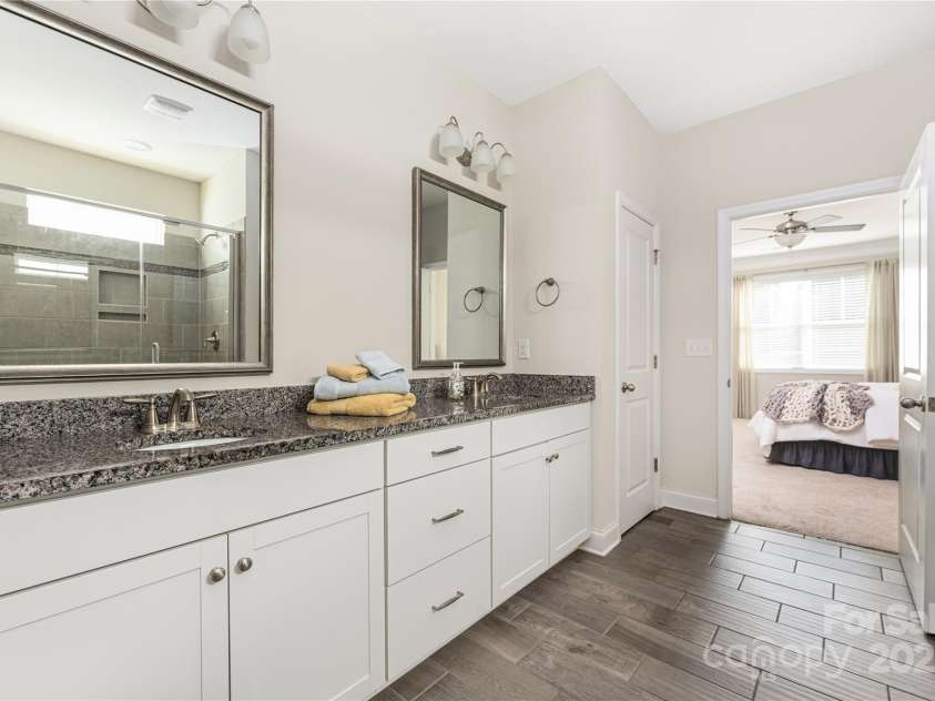 106 Chase Water Drive, Mooresville, NC 28117.  MLS# CAR4223269, YatesRealty ID 9072. 