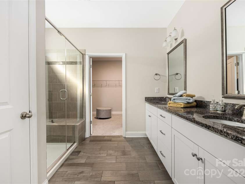 106 Chase Water Drive, Mooresville, NC 28117.  MLS# CAR4223269, YatesRealty ID 9072. 