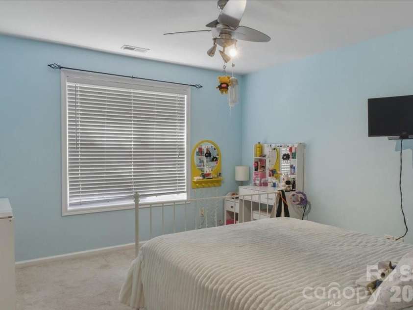 1505 Forest Pointe Lane, Gastonia, NC 28056.  MLS# CAR4360660, YatesRealty ID 9072. 