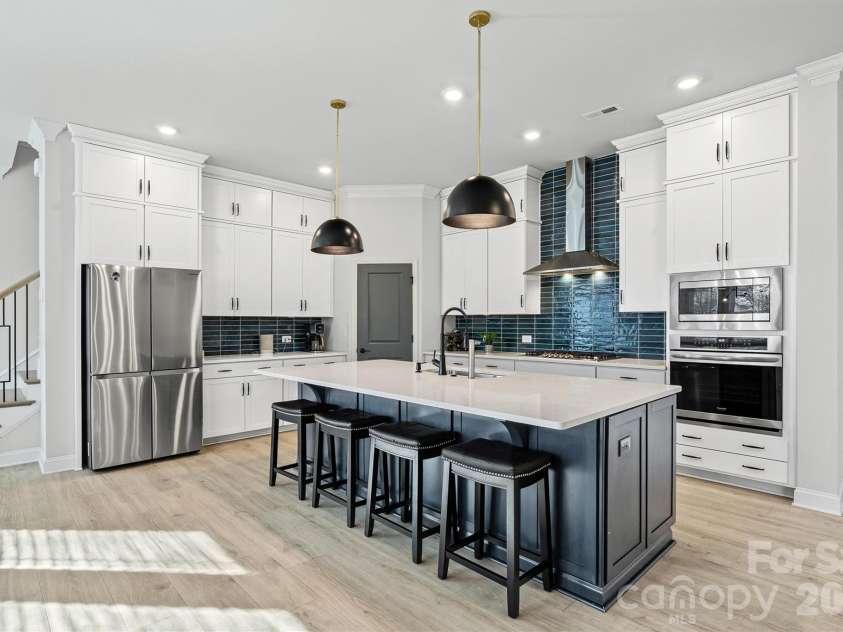 1245 Drummond Avenue, Charlotte, NC 28205.  MLS# CAR4329536, YatesRealty ID 9073. 