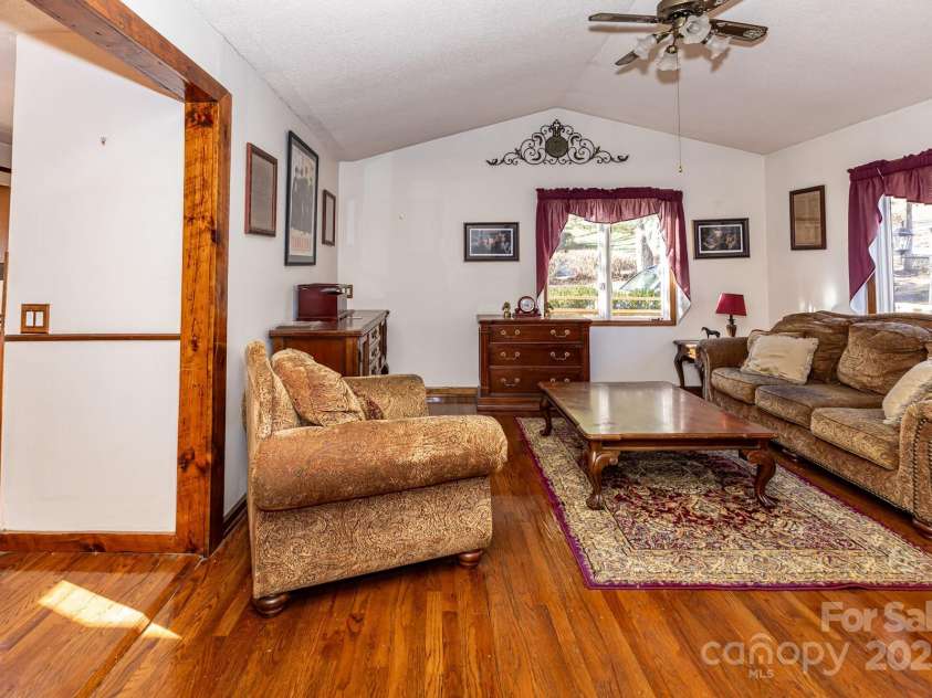 1321 Idlewood Street, Lenoir, NC 28645.  MLS# CAR4330728, YatesRealty ID 9075. 