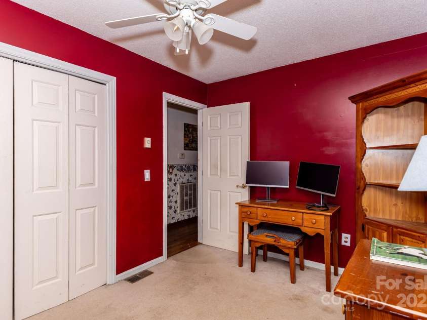 1321 Idlewood Street, Lenoir, NC 28645.  MLS# CAR4330728, YatesRealty ID 9075. 