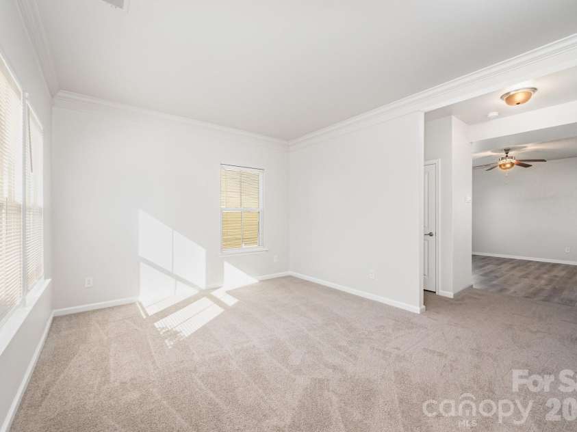 1210 Longwall Lane, Matthews, NC 28104.  MLS# CAR4329128, YatesRealty ID 9076. 
