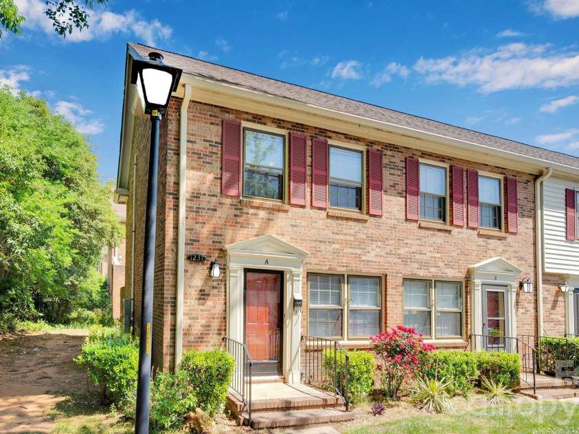 1231 Archdale Drive, Charlotte, NC 28217.  MLS# CAR4372255, YatesRealty ID 9077. 