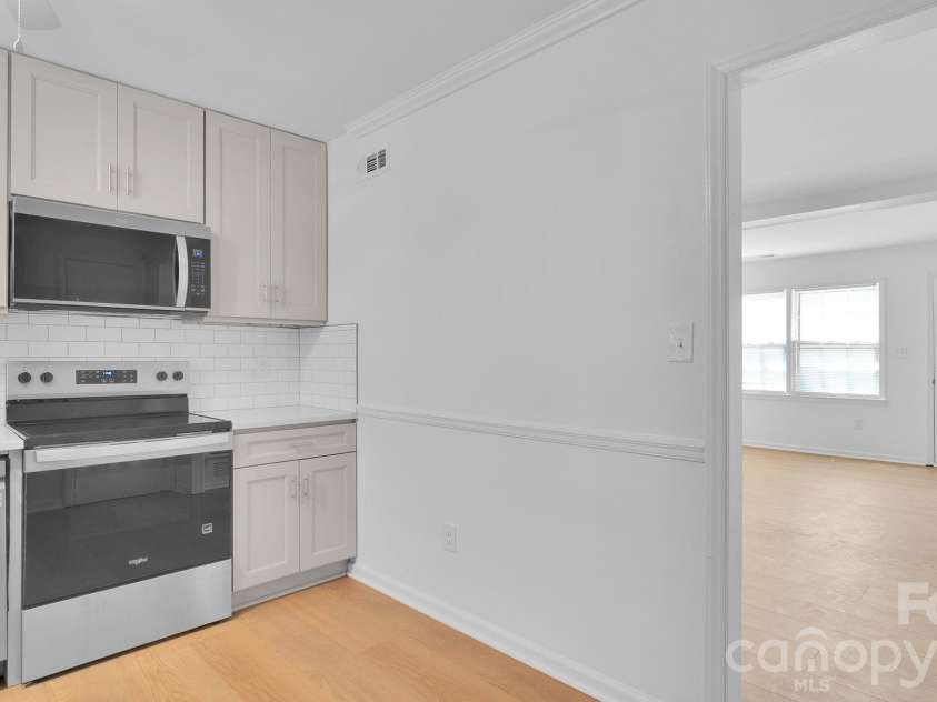 1231 Archdale Drive, Charlotte, NC 28217.  MLS# CAR4372255, YatesRealty ID 9077. 